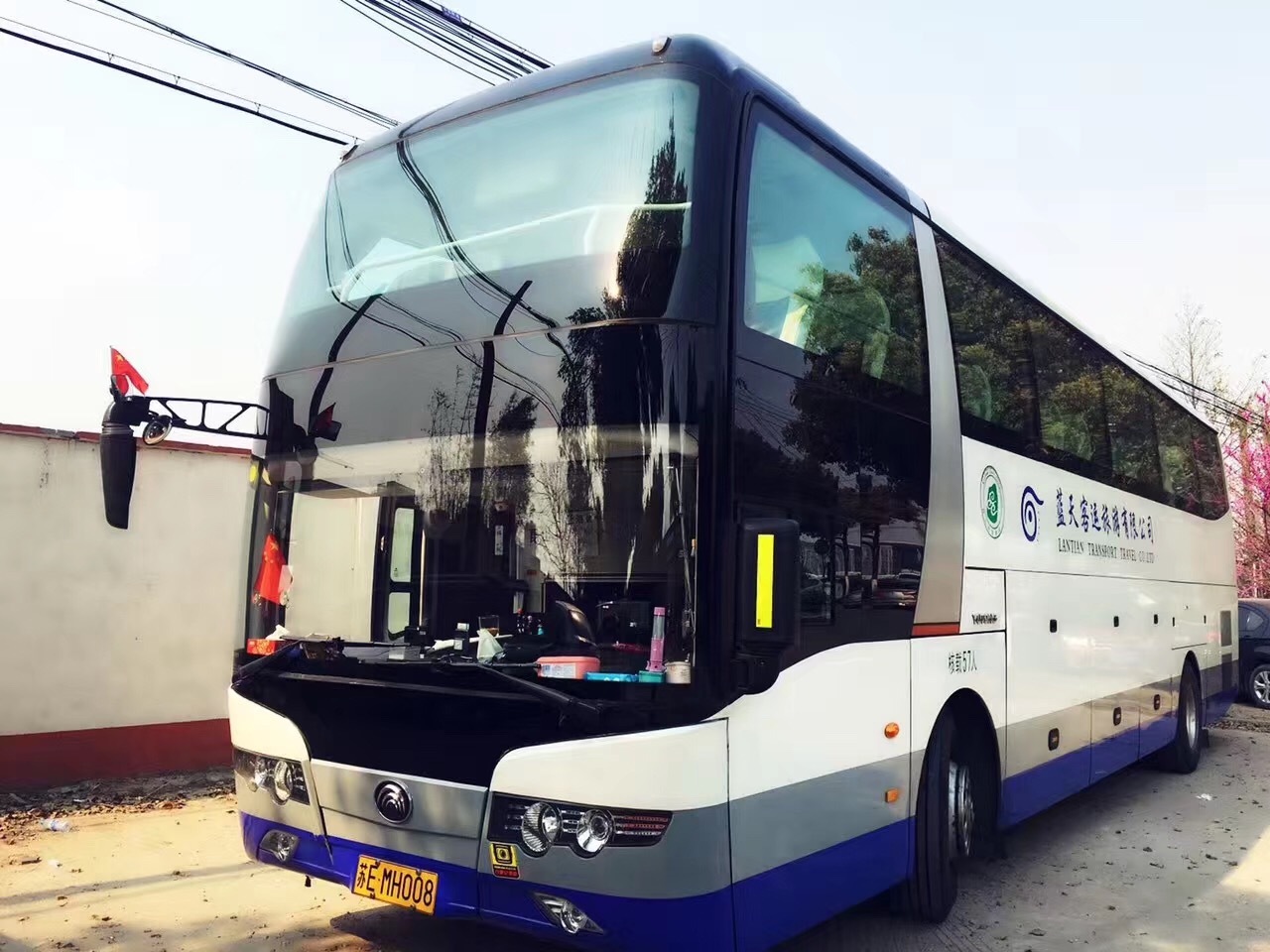 昆山旅游大巴车